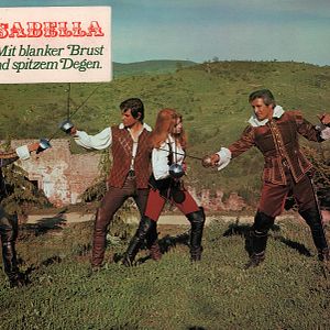 Bilder Isabella – Mit blanker Brust und spitzem Degen
