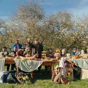 Bilder Rote Sterne überm Feld