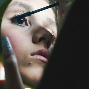 Bilder Girls Don't Cry