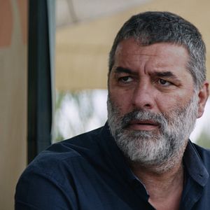 Bilder Spasmeni Fleva - Broken Vein