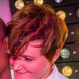 Bilder Charlie Covell