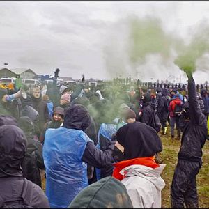 Bilder System Change – A Story of Growing Resistance