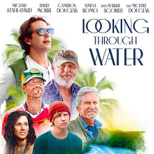 Bilder Looking Through Water