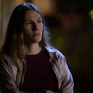 Bilder Hunting Season - Blutige Fährte