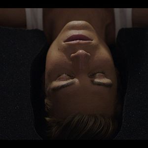 Bilder Raptus - Sie verfügt über ihn