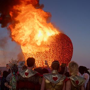 Bilder Lovebox - The Meaning Of Love