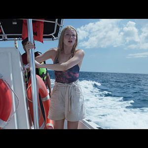 Bilder Something In The Water