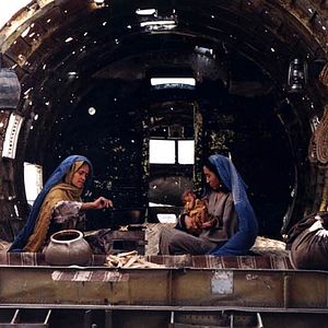 Bilder Fünf Uhr am Nachmittag - At Five in the Afternoon