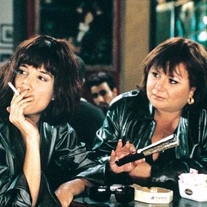 Bilder Alila - Hinter verschlossenen Türen