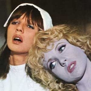 Bilder Celine und Julie fahren Boot