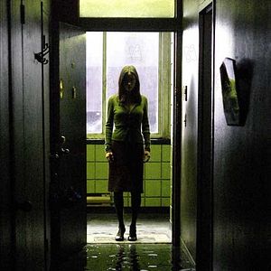 Bilder Dark Water - Dunkle Wasser