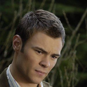 Bilder Patrick John Flueger