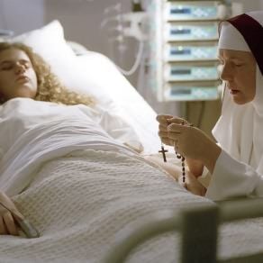 Bilder Fionnula Flanagan