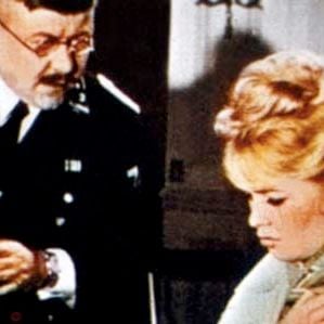 Bilder Babette zieht in den Krieg