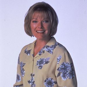 Bilder Hinterm Mond gleich links