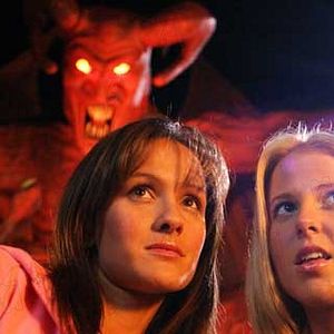 Bilder Yan-Kay Crystal Lowe