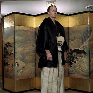 Bilder Drawing Restraint 9