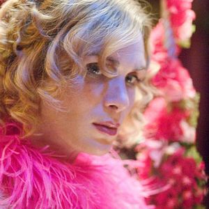 Bilder Breakfast on Pluto