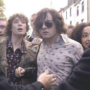 Bilder Breakfast on Pluto