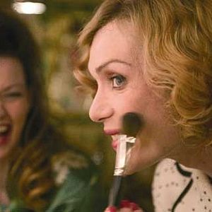 Bilder Breakfast on Pluto