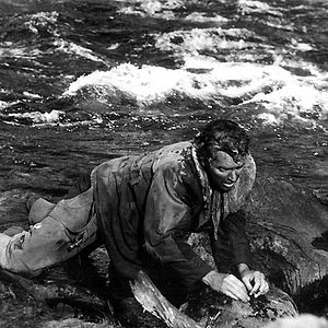 Bilder Nackte Gewalt