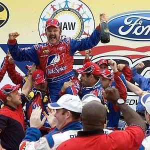 Bilder Ricky Bobby - König der Rennfahrer