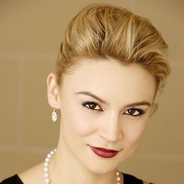 Bilder Samaire Armstrong