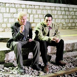 Bilder Tender Is the Wolf