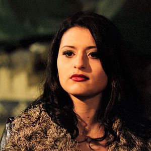 Bilder Tender Is the Wolf