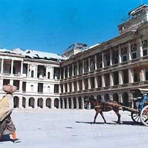 Bilder Fünf Uhr am Nachmittag - At Five in the Afternoon