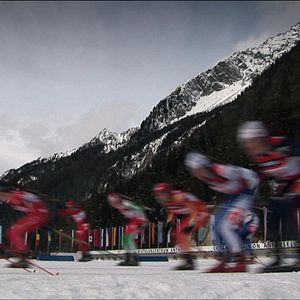 Bilder Mit den Waffen einer Frau