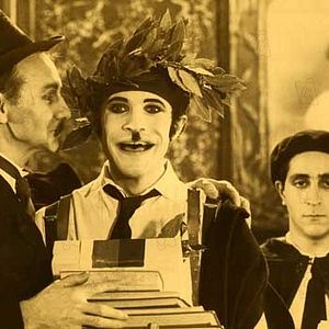 Bilder Jérôme Savary