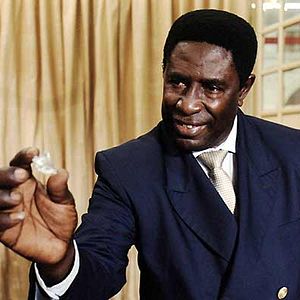 Bilder Black - Straßen in Flammen