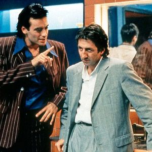 Bilder Lügen haben kurze Röcke