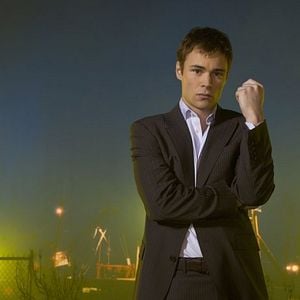 Bilder Patrick John Flueger