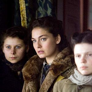 Bilder Alexa Davalos