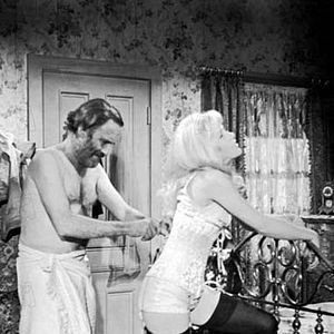 Bilder Stella Stevens