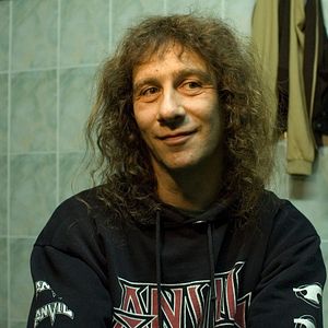 Bilder Anvil! Die Geschichte einer Freundschaft