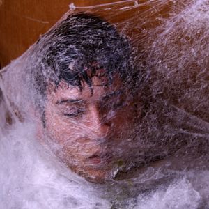 Bilder Infestation - Nur ein toter Käfer ist ein guter Käfer