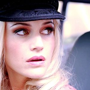 Bilder Woman in Trouble