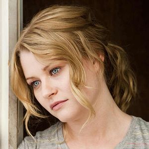 Bilder Emilie de Ravin