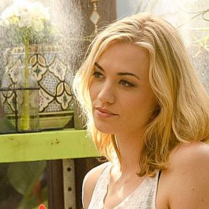 Bilder Yvonne Strahovski