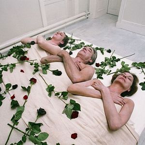 Bilder The Living and the Dead