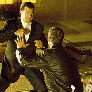 Bilder Steven Seagal's The Keeper