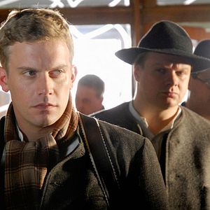 Bilder Sebastian Bezzel