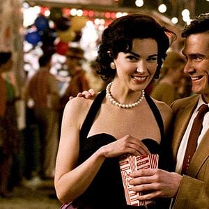 Bilder Laura Mennell