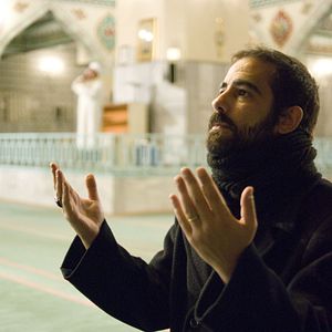 Bilder Tayanç Ayaydın