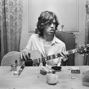 Bilder Stones In Exile