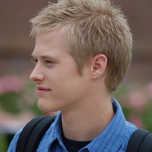 Bilder High School Superhero