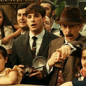 Bilder Flöckchen - Die großen Abenteuer des kleinen weißen Gorillas!